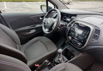 Подержанный автомобиль Renault Kaptur 2016 года (14 фото)