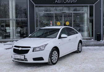 Подержанный автомобиль Chevrolet Cruze Sedan 2011 года (1 фото)