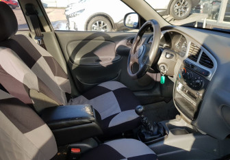 Подержанный автомобиль ЗАЗ Chance Sedan 2010 года (9 фото)