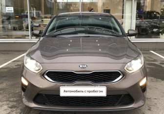 Подержанный автомобиль Kia Ceed Hatchback 2018 года (2 фото)