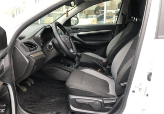 Подержанный автомобиль LADA (ВАЗ) Vesta Sedan 2024 года (9 фото)