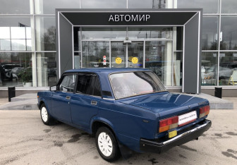 Подержанный автомобиль LADA (ВАЗ) 2107 2004 года (7 фото)