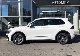 Подержанный автомобиль Volkswagen Tiguan 2018 года (8 фото)