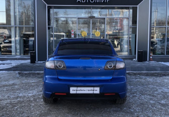 Подержанный автомобиль Mazda 3 Sedan 2006 года (6 фото)