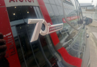 Подержанный автомобиль Toyota Land Cruiser Suv 2022 года (19 фото)