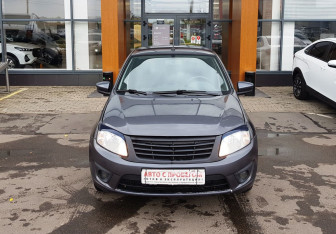 Подержанный автомобиль LADA (ВАЗ) Granta Sedan 2017 года (2 фото)