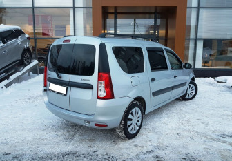Подержанный автомобиль LADA (ВАЗ) Largus Wagon 2018 года (5 фото)