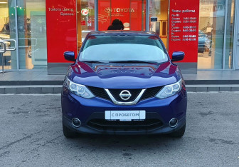 Подержанный автомобиль Nissan Qashqai 2018 года (2 фото)