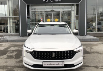 Подержанный автомобиль FAW Bestune B70 2023 года (2 фото)