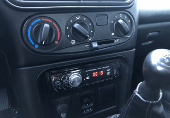 Подержанный автомобиль Chevrolet Niva 2018 года (15 фото)