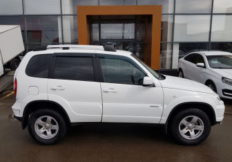 Подержанный автомобиль Chevrolet Niva 2016 года (4 фото)