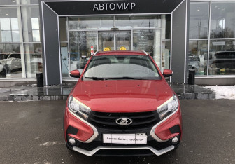 Подержанный автомобиль LADA (ВАЗ) XRAY 2019 года (2 фото)