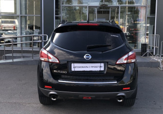 Подержанный автомобиль Nissan Murano Suv 2015 года (6 фото)