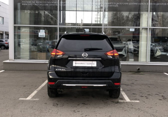 Подержанный автомобиль Nissan X-Trail 2019 года (6 фото)