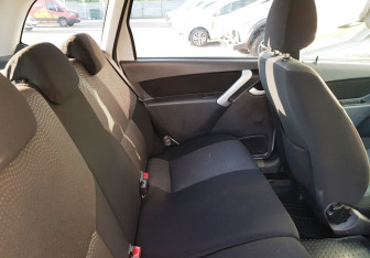 Подержанный автомобиль LADA (ВАЗ) Kalina Wagon 2016 года (10 фото)