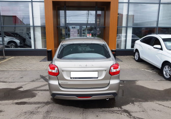 Подержанный автомобиль LADA (ВАЗ) Granta Liftback 2021 года (6 фото)