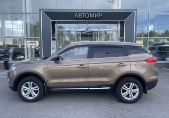Подержанный автомобиль Geely Atlas 2020 года (8 фото)