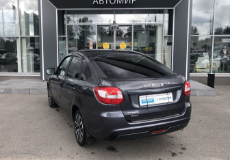 Подержанный автомобиль LADA (ВАЗ) Granta Liftback 2021 года (7 фото)