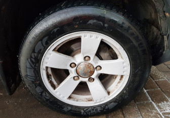 Подержанный автомобиль Chevrolet Niva 2015 года (12 фото)