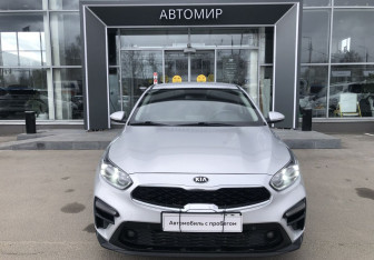 Подержанный автомобиль Kia Cerato Sedan 2021 года (2 фото)