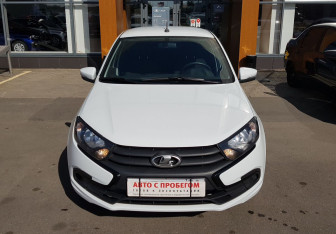 Подержанный автомобиль LADA (ВАЗ) Granta Liftback 2022 года (2 фото)