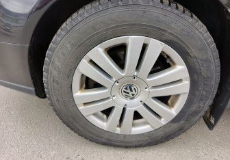 Подержанный автомобиль Volkswagen Passat Sedan 2006 года (10 фото)