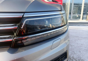 Подержанный автомобиль Volkswagen Tiguan 2020 года (9 фото)