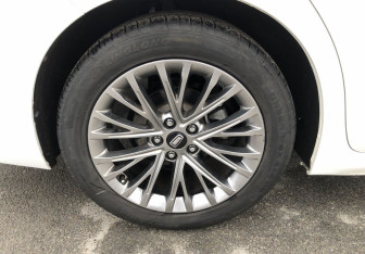 Подержанный автомобиль FAW Bestune B70 2023 года (15 фото)