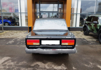 Подержанный автомобиль LADA (ВАЗ) 2107 2010 года (6 фото)