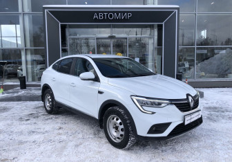 Подержанный автомобиль Renault Arkana 2020 года (3 фото)