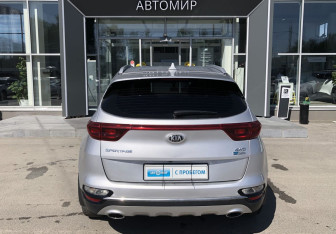 Подержанный автомобиль Kia Sportage 2019 года (6 фото)
