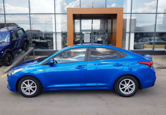 Подержанный автомобиль Hyundai Solaris Sedan 2019 года (8 фото)
