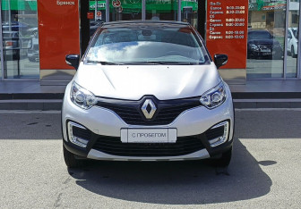 Подержанный автомобиль Renault Kaptur 2020 года (2 фото)