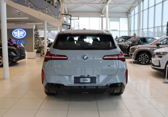 Новый BMW X3 2025 (5 фото)