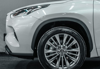 Новый Toyota Highlander 2025 (6 фото)