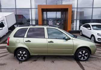 Подержанный автомобиль LADA (ВАЗ) Kalina Wagon 2009 года (4 фото)
