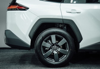 Новый Toyota RAV4 2026 (14 фото)