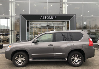 Подержанный автомобиль Lexus GX 2012 года (8 фото)