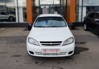 Подержанный автомобиль Chevrolet Lacetti Hatchback 2010 года (2 фото)