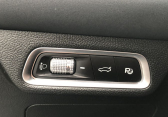 Подержанный автомобиль Geely Coolray 2024 года (16 фото)