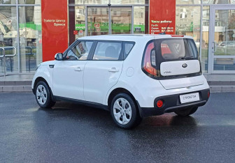 Подержанный автомобиль Kia Soul 2017 года (7 фото)