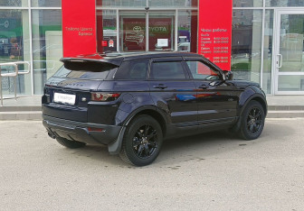 Подержанный автомобиль Land Rover Range Rover Evoque 2011 года (5 фото)