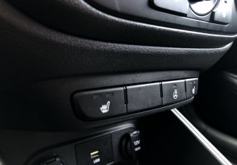 Подержанный автомобиль Hyundai Solaris Sedan 2020 года (14 фото)