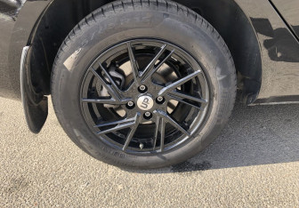 Подержанный автомобиль LADA (ВАЗ) Vesta Sedan 2023 года (16 фото)