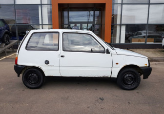 Подержанный автомобиль LADA (ВАЗ) 1111 Ока 2002 года (4 фото)