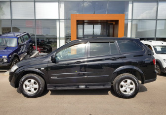 Подержанный автомобиль SsangYong Kyron 2013 года (8 фото)