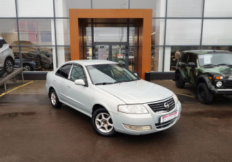 Подержанный автомобиль Nissan Almera Classic 2006 года (3 фото)