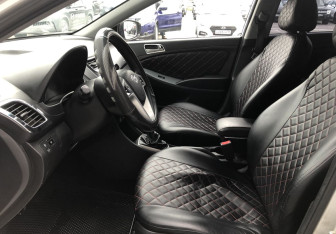 Подержанный автомобиль Hyundai Solaris Sedan 2015 года (9 фото)