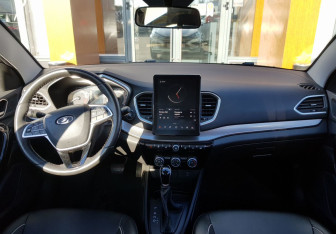 Подержанный автомобиль LADA (ВАЗ) Vesta Wagon 2024 года (11 фото)