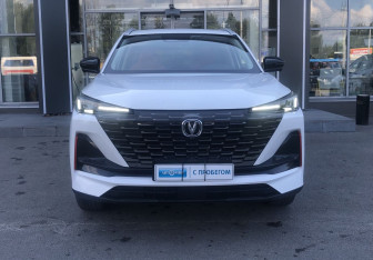 Подержанный автомобиль Changan CS55PLUS 2024 года (2 фото)